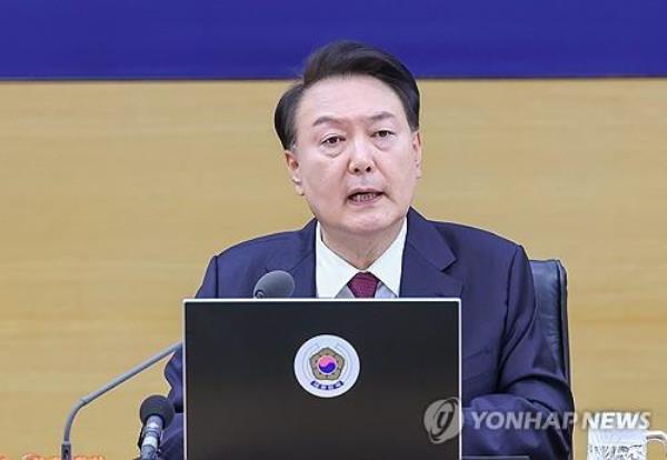 尹长官主张从不同的角度来解决低生育问题