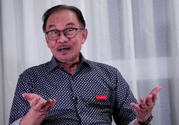 下一集神秘博士的导演发布了每个粉丝都应该看到的PSA，经过激烈的猜测