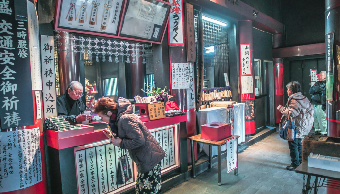 一对身患癌症的夫妇在结婚纪念日被餐厅工作人员的举动“感动”了