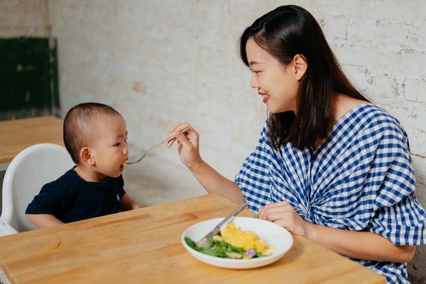 婴儿什么时候能产卵？