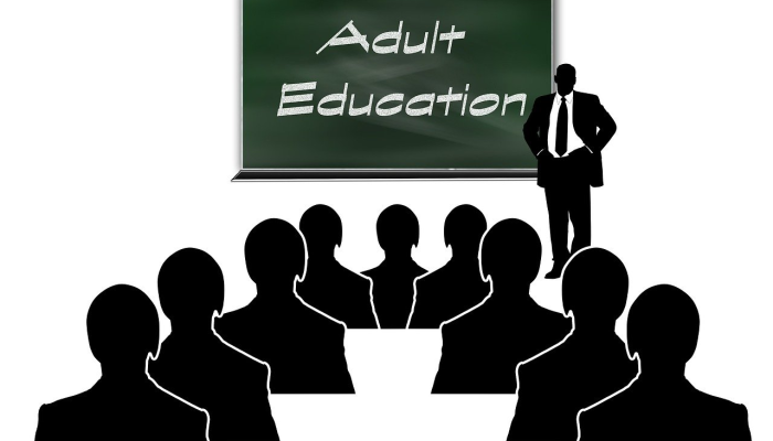 卡塔尔基金会教师谈从工程到教学的职业转变