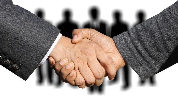 洛杉矶达成初步协议,在未来几年内给城市工人加薪24% 洛杉矶达成初步协议,在未来几年内给城市工人加薪24%