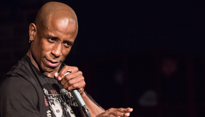 史蒂芬·金的《黑暗塔》由迈克·弗拉纳根主演