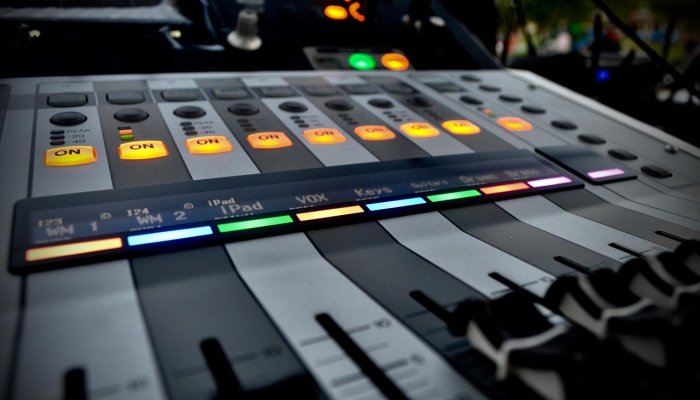 最新教你“家乡大贰开挂器”开挂(透视)辅助教程