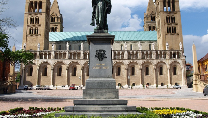 米兰给罗马上了一堂法语课,巩固了第三的位置 米兰给罗马上了一堂法语课,巩固了第三的位置