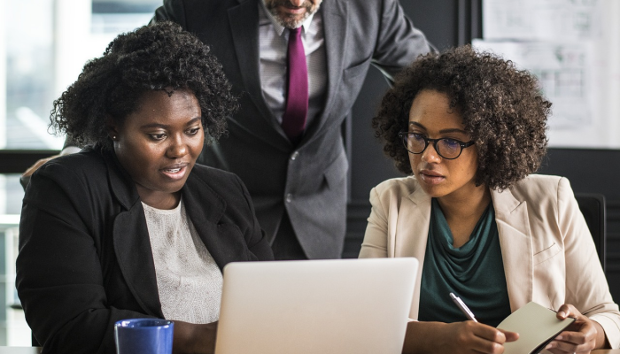 美国疾病控制与预防中心的顾问说,没有足够的数据支持每年多次的COVID助推器 美国疾病控制与预防中心的顾问说,没有足够的数据支持每年多次的COVID助推器