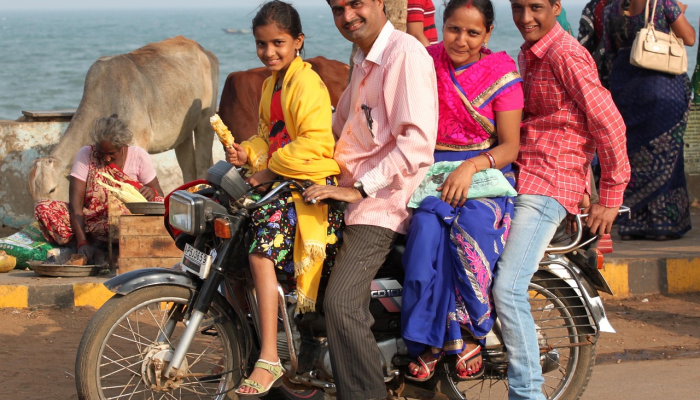 来自印度的锡克教家庭在安大略省枪击案中被锁定，可能是认错了人