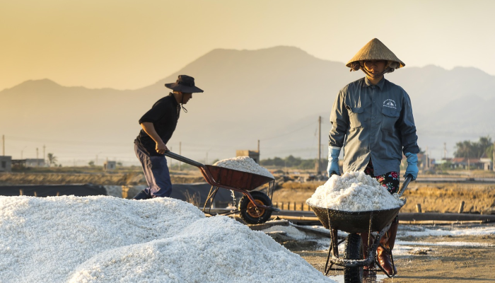 亨利在他的职业生涯中揭示了与抑郁症的斗争 亨利在他的职业生涯中揭示了与抑郁症的斗争
