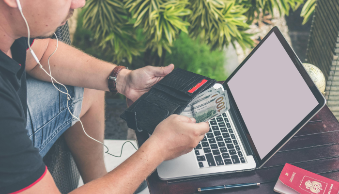 报告显示,日本年轻人中高中毕业生数量激增 报告显示,日本年轻人中高中毕业生数量激增