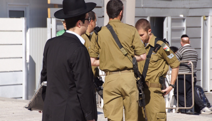 以色列-哈马斯战争：“法律的话语是敌人之间最低限度的共同语言”